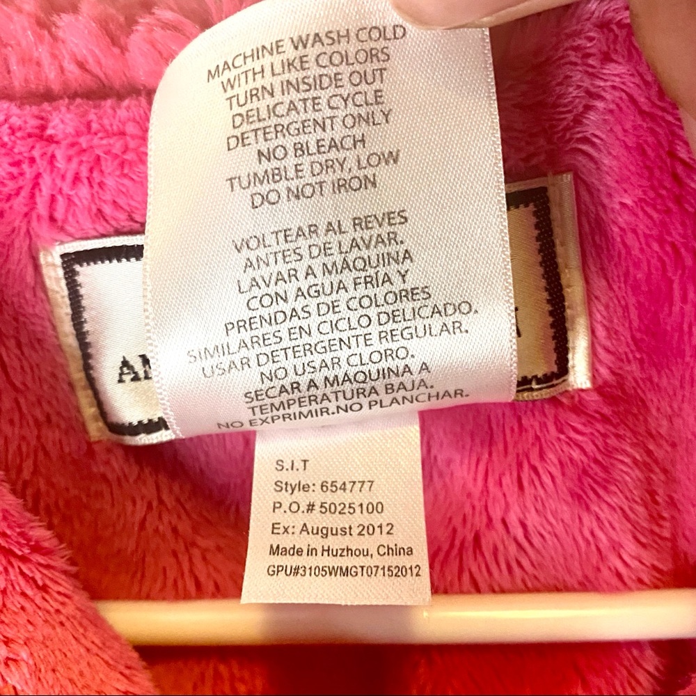 American Widgeon Pink Faux Fur Coat - Picture 3 of 6